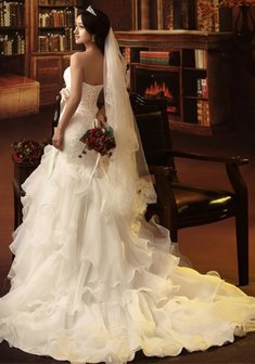 Свадебное платье R47191. С пышной юбкой, длинное со шлейфом.